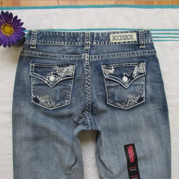 New ROCK & ROLL Cowgirl Jeans Size 33x32 Light Blue Mid Rise Bootcut Denim - Picture 3 of 9